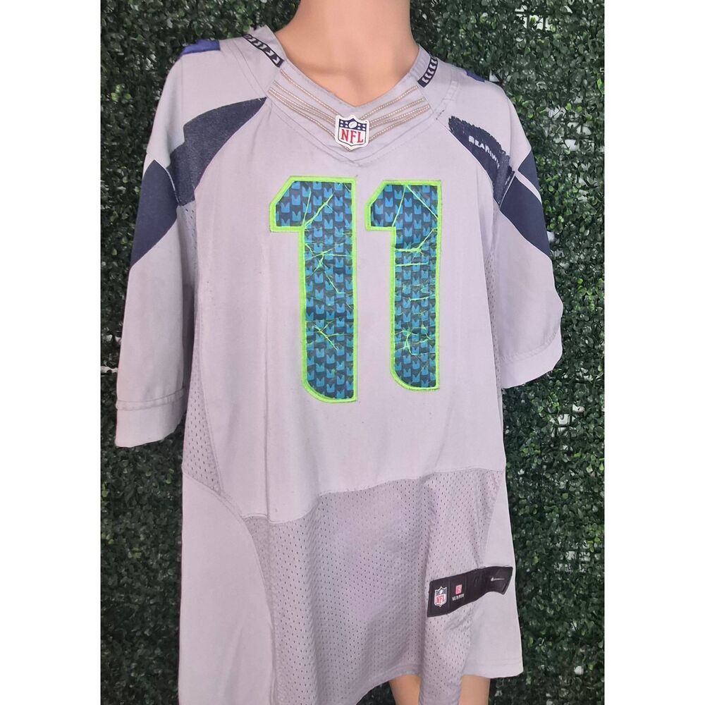 Seattle Seahawks jersey - Picture 3 of 8